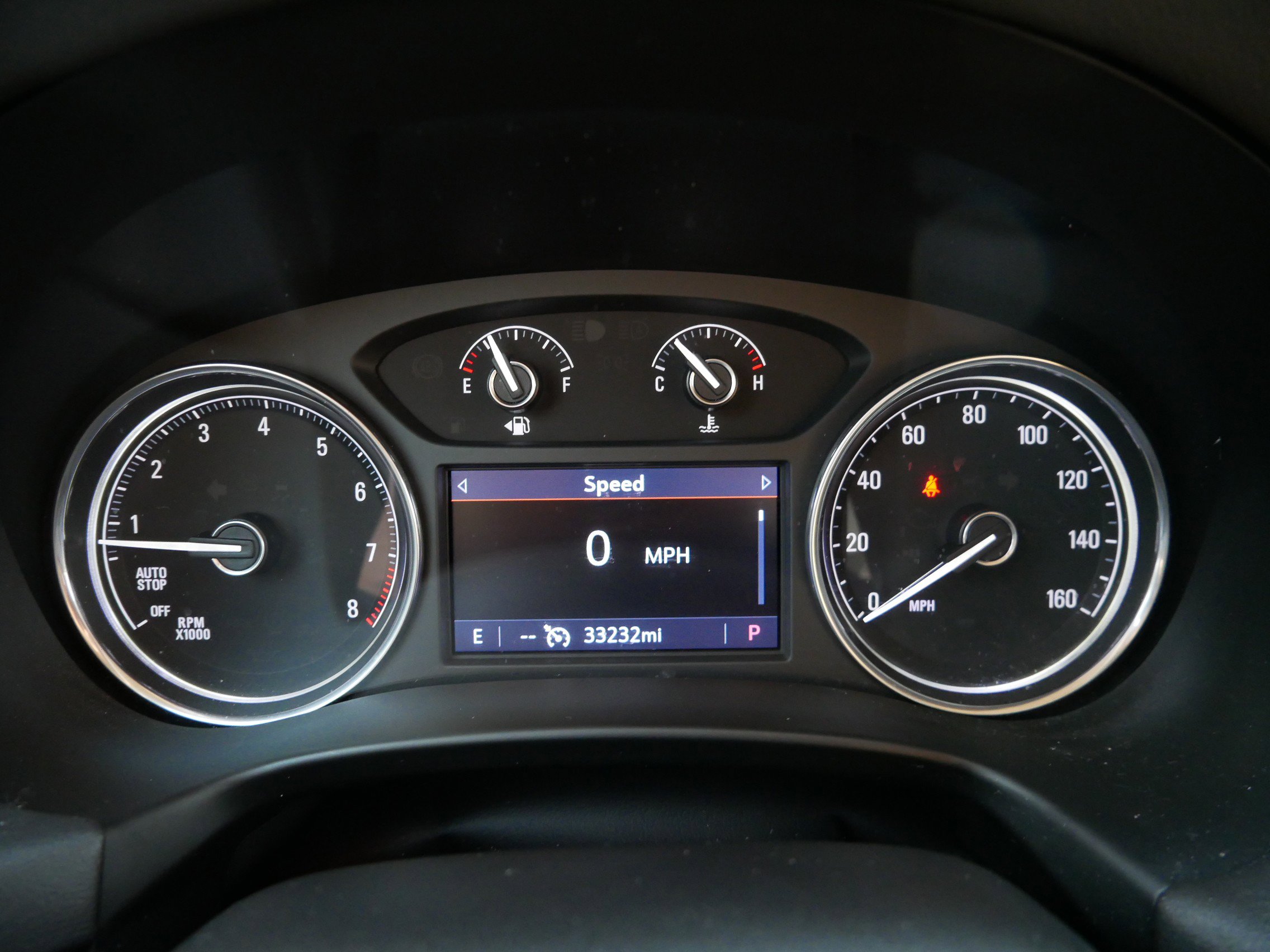 Used 2022 Buick Enclave Essence image 27