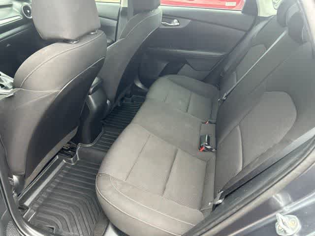 Used 2020 Kia Forte LXS FWD image 18