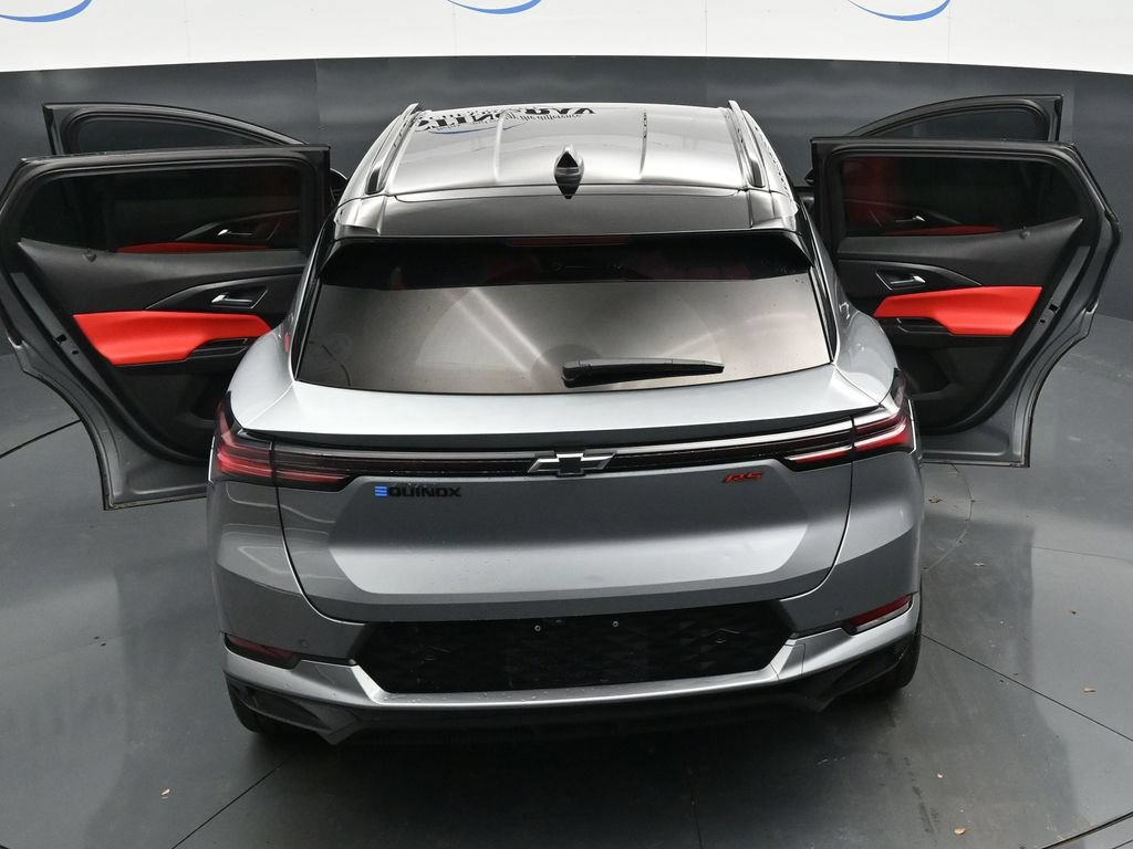 Certified 2026 Chevrolet Equinox EV RS w/ LPO, All-Weather Mat Package FWD image 35