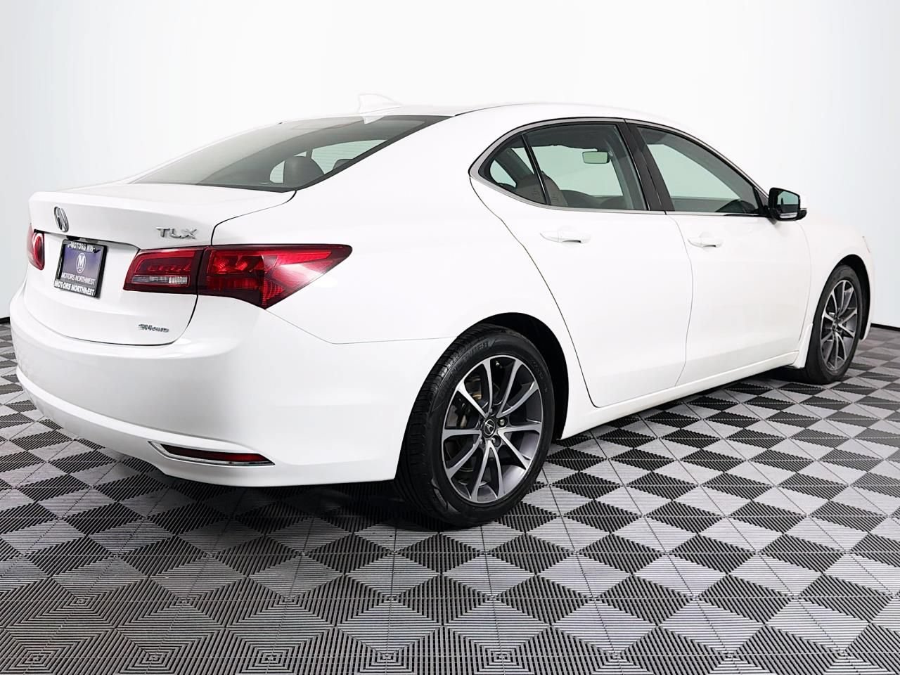 Used 2017 Acura TLX w/ Technology Package AWD/4WD image 25