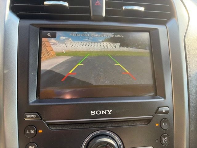 Used 2016 Ford Fusion Titanium FWD image 11