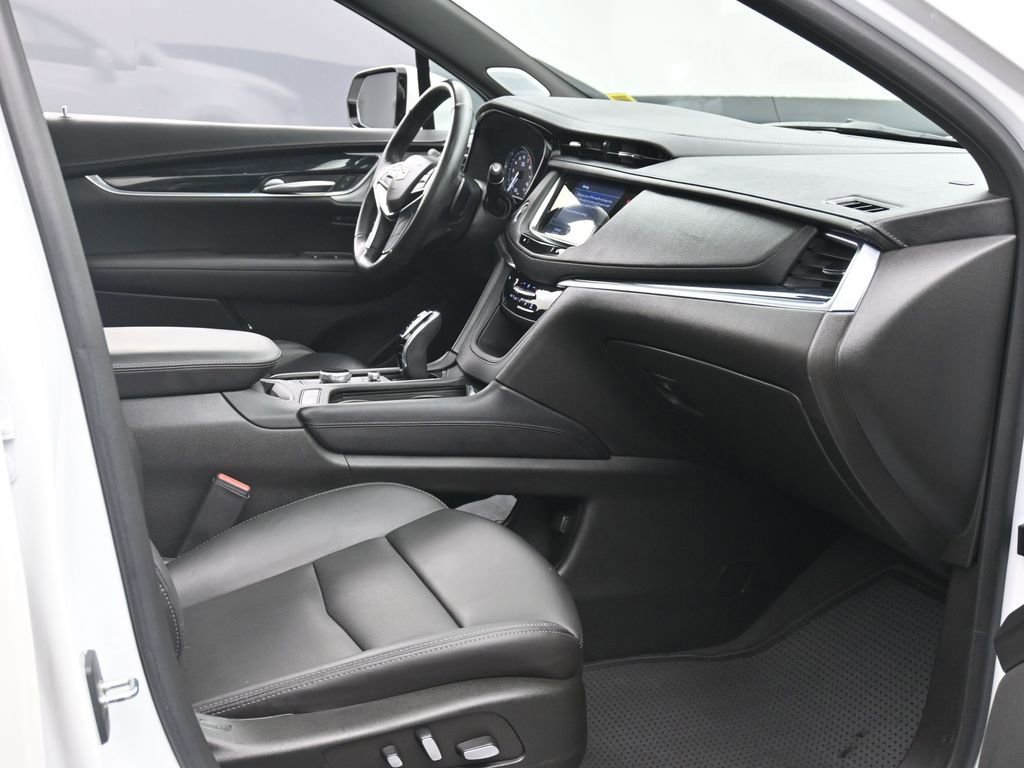 Certified 2023 Cadillac XT5 Premium Luxury w/ Technology Package image 11