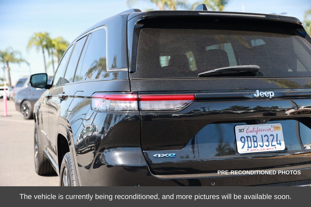 Used 2022 Jeep Grand Cherokee Overland image 13