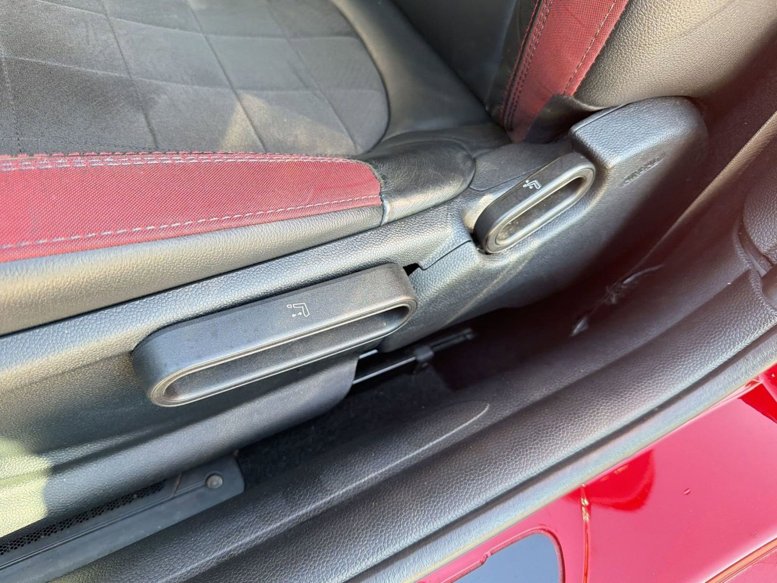 Used 2018 MINI Cooper John Cooper Works image 14