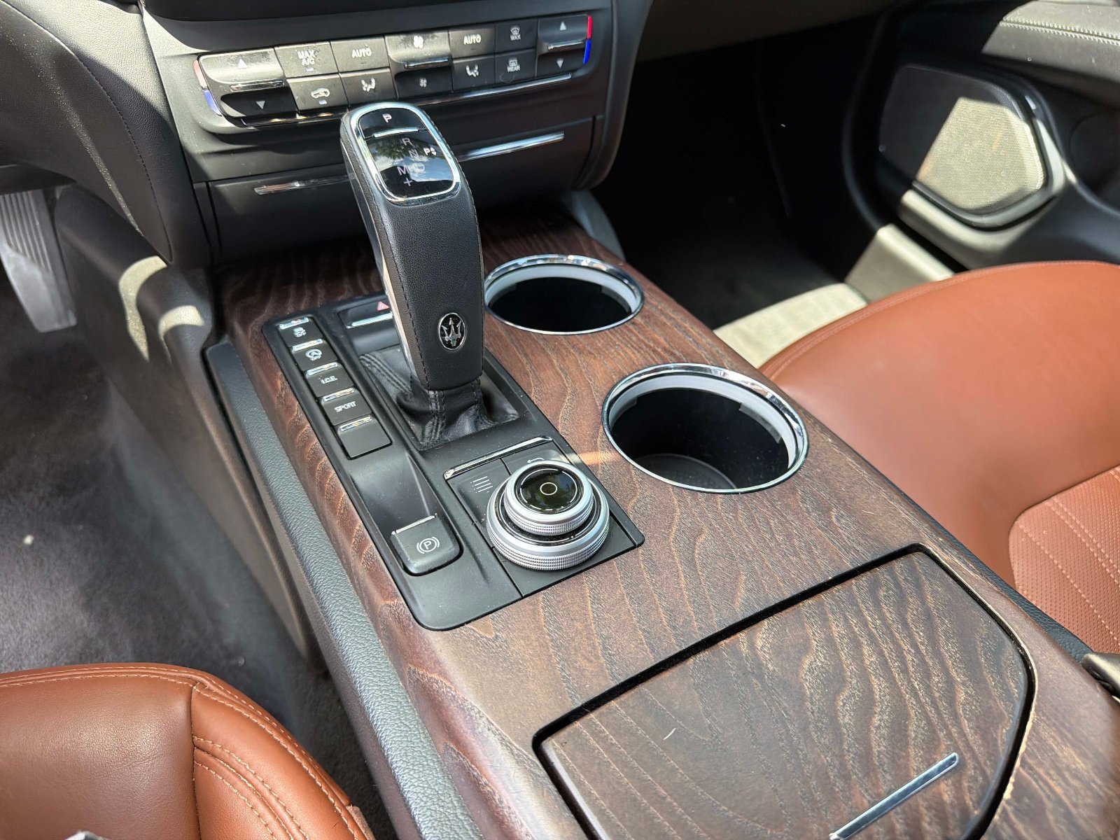 Used 2019 Maserati Ghibli S GranLusso RWD image 22