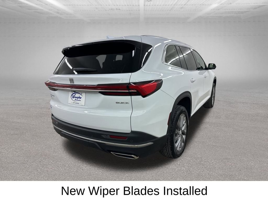Used 2025 Buick Enclave Preferred image 13