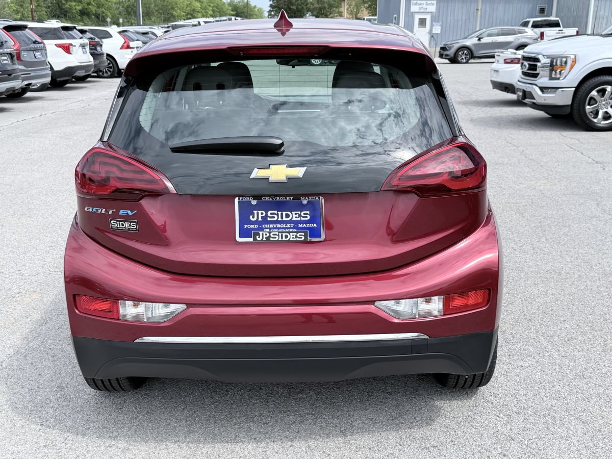 Used 2017 Chevrolet Bolt LT FWD image 6