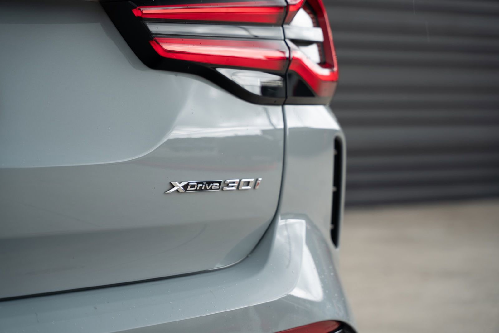 Used 2022 BMW X3 xDrive30i w/ M Sport Package 2 image 5