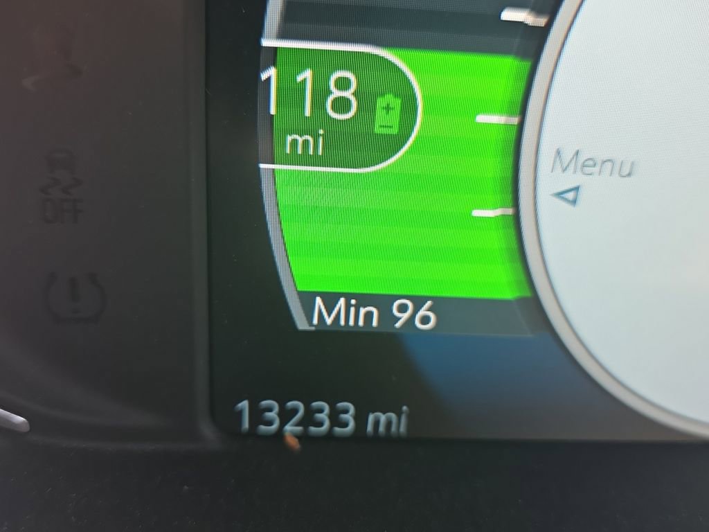 Used 2020 Chevrolet Bolt Premier w/ Infotainment Package image 20