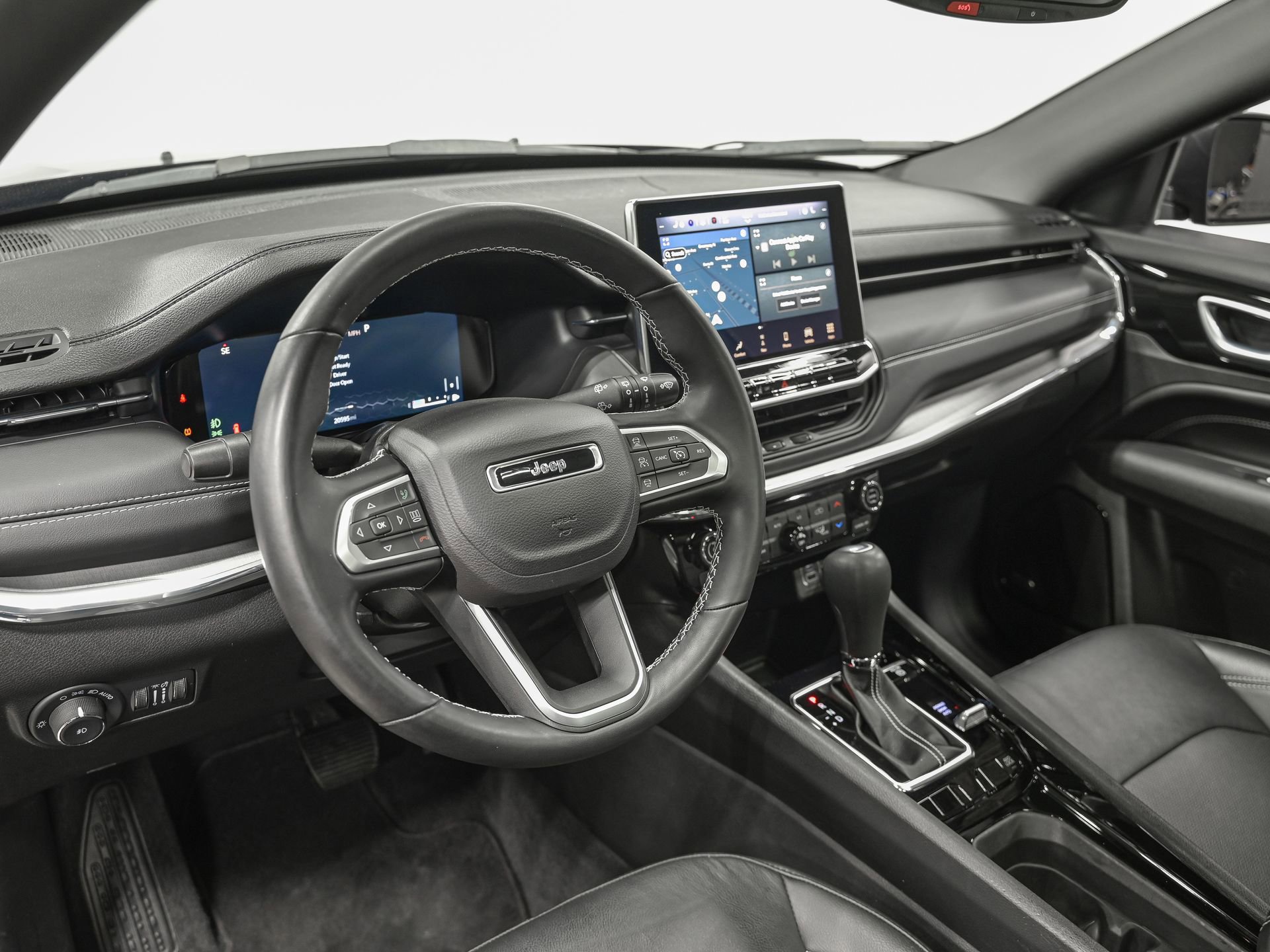 Used 2022 Jeep Compass High Altitude image 15