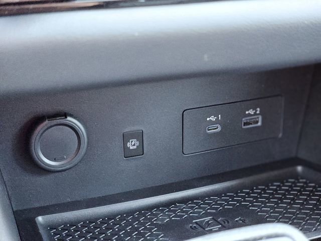 New 2025 Nissan Pathfinder SL w/ Black Appearance Package image 25