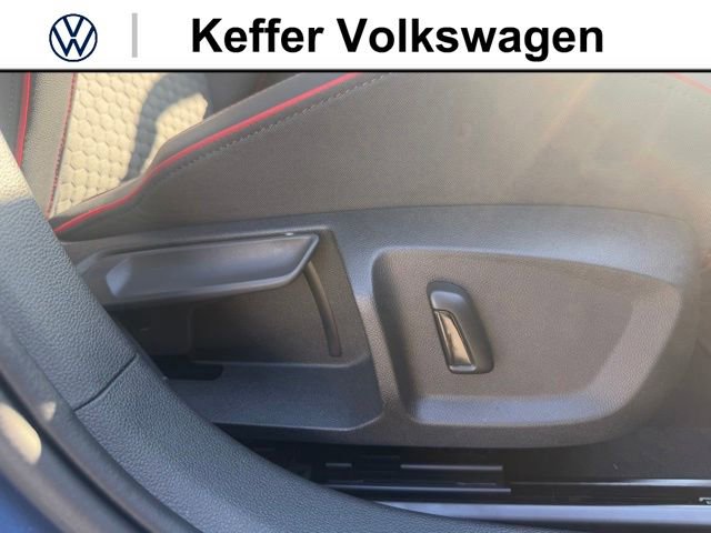 New 2026 Volkswagen GTI SE FWD image 31