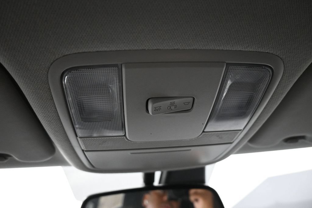 Certified 2025 Kia Soul S FWD image 17