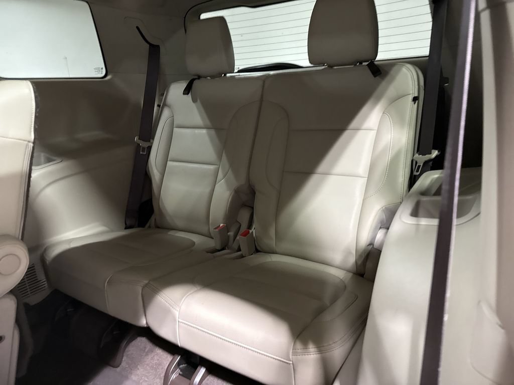 Used 2018 GMC Acadia Denali w/ LPO, Floor Liner Package AWD/4WD image 25