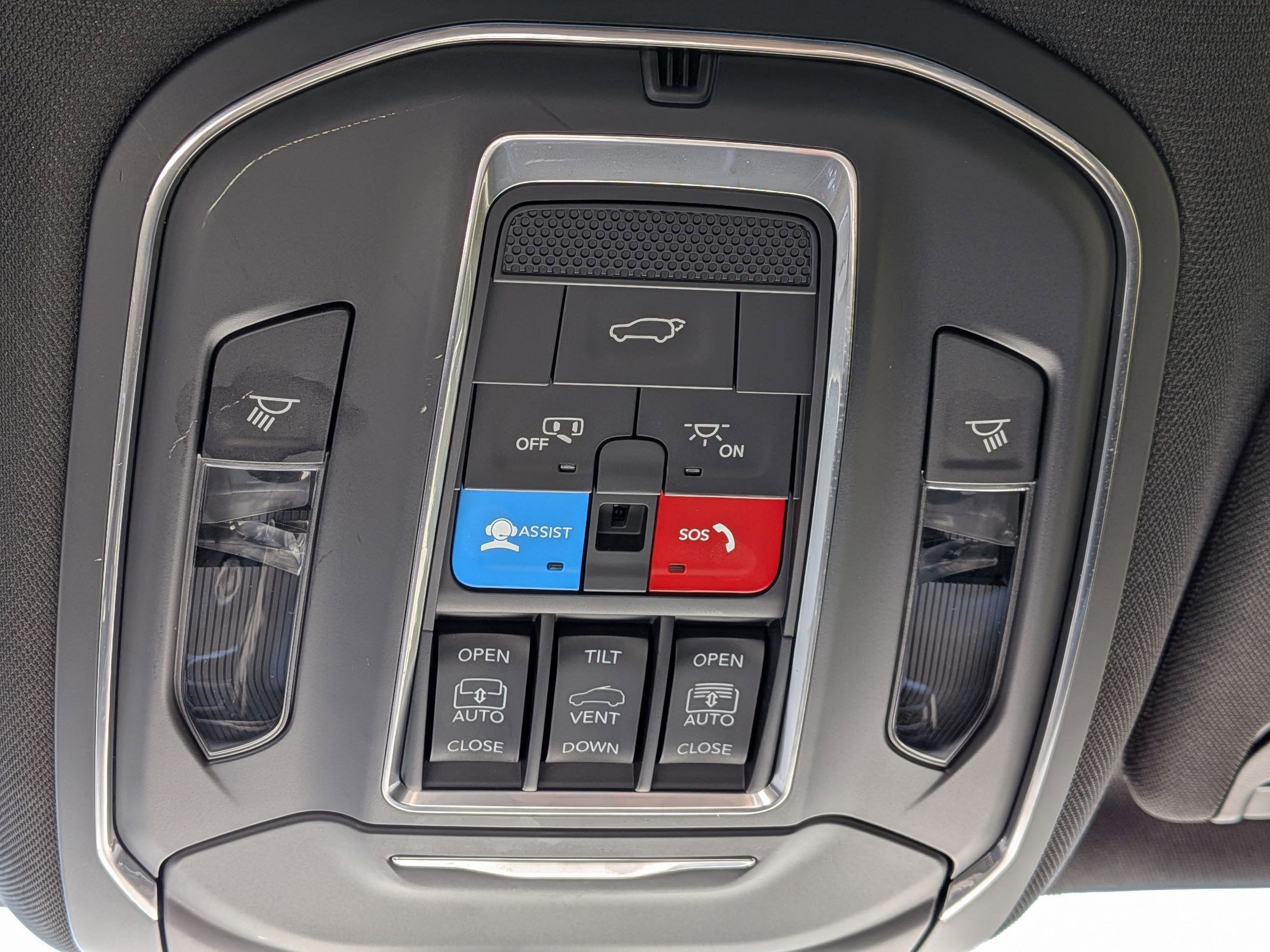 Certified 2025 Jeep Wagoneer Series III w/ Premium Group I image 26