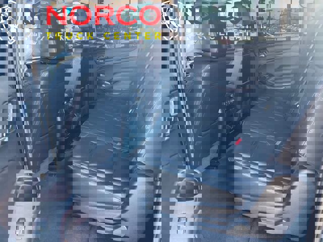 Used 2019 GMC Yukon XL SLT image 16