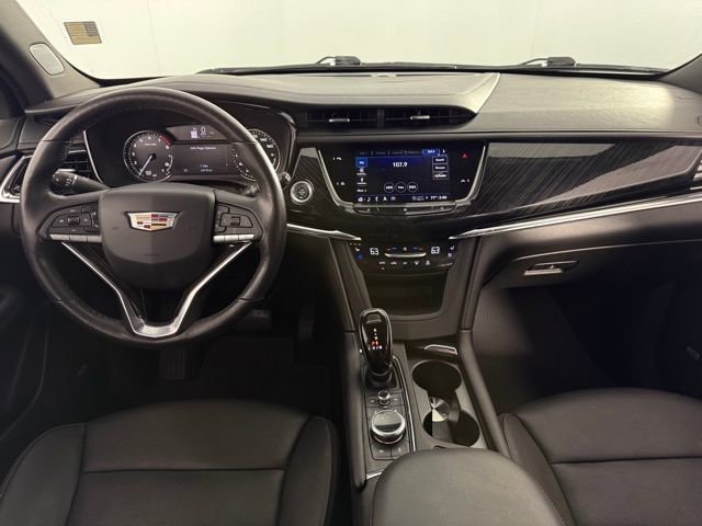 Used 2021 Cadillac XT6 Premium Luxury image 25