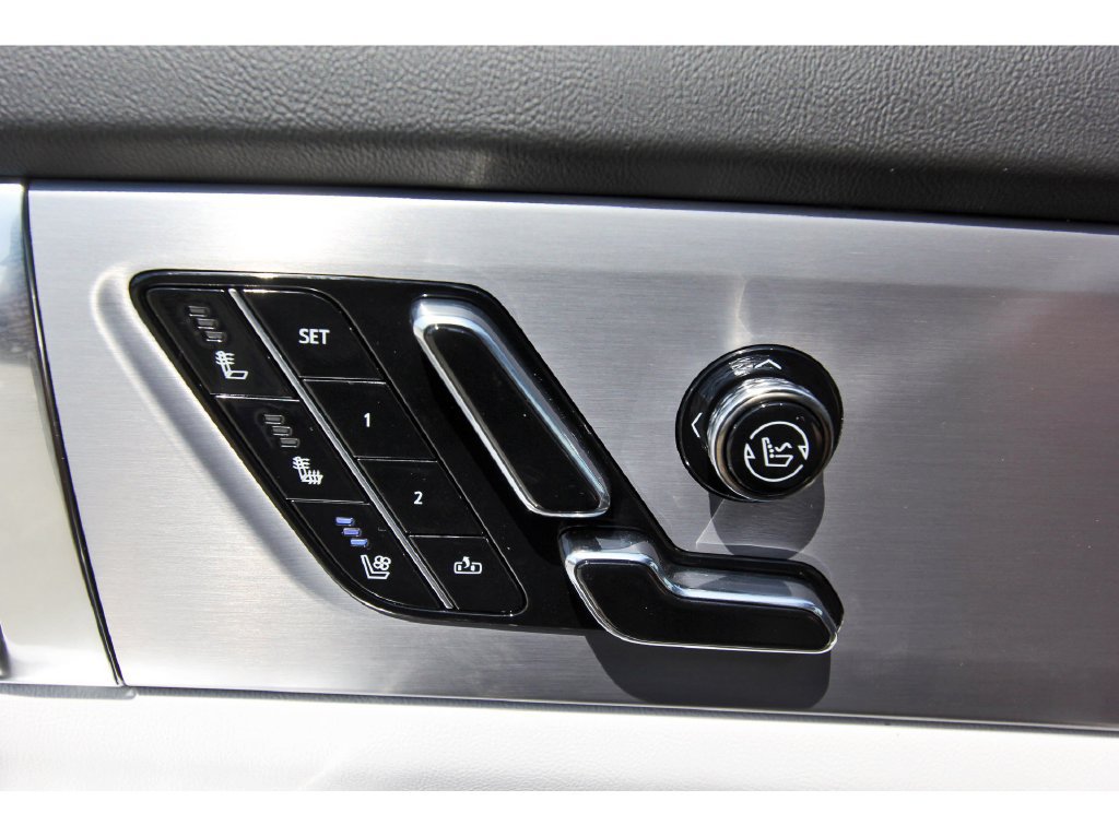 New 2027 Cadillac Vistiq Luxury AWD/4WD image 23