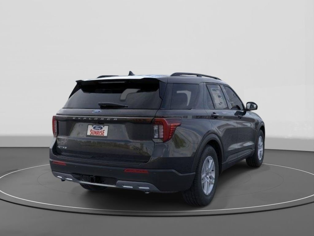 New 2026 Ford Explorer Active w/ Active Comfort Package RWD image 8
