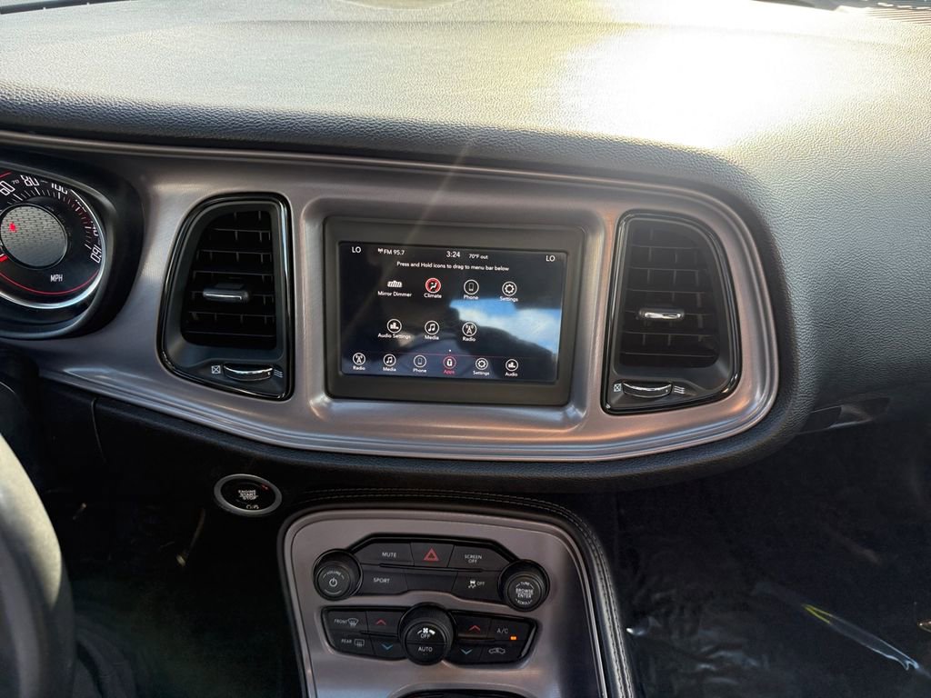 Used 2023 Dodge Challenger SXT image 21