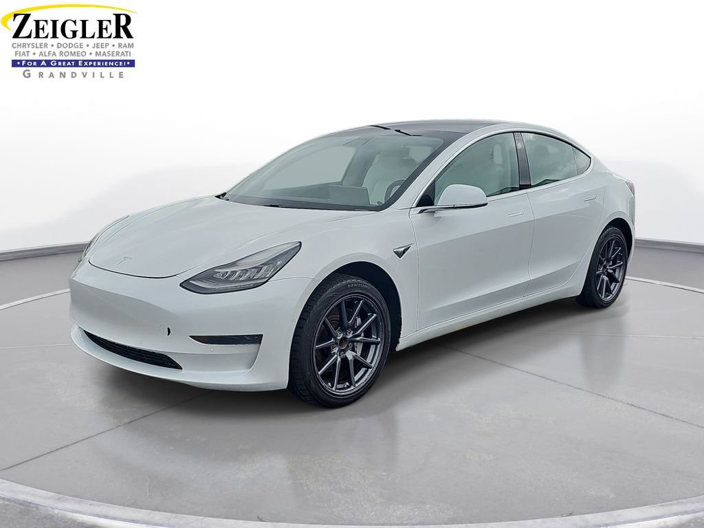 Used 2019 Tesla Model 3 Standard Range Plus