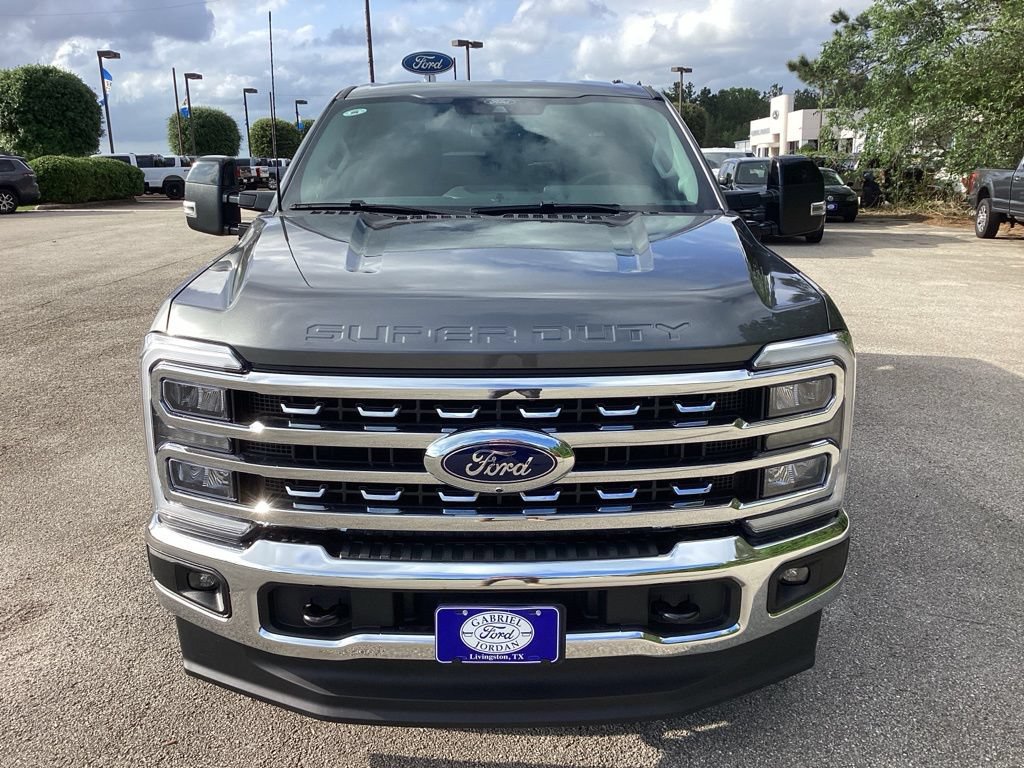 New 2026 Ford F250 Lariat w/ FX4 Off-Road Package AWD/4WD image 2
