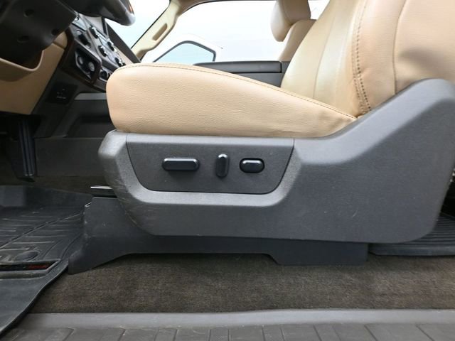 Used 2015 Ford F350 Lariat w/ Camper Package AWD/4WD image 21