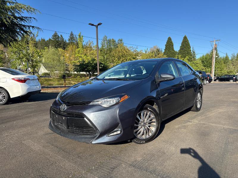 Used 2018 Toyota Corolla LE w/ LE Eco Premium Package FWD image 2