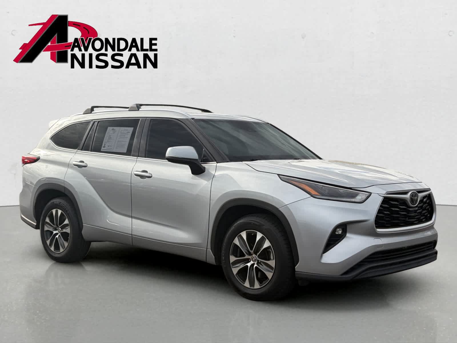 Used 2021 Toyota Highlander XLE FWD image 9