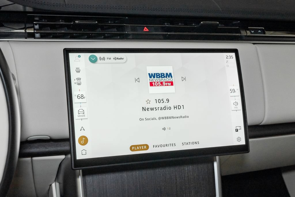 Used 2024 Land Rover Range Rover SE AWD/4WD image 19