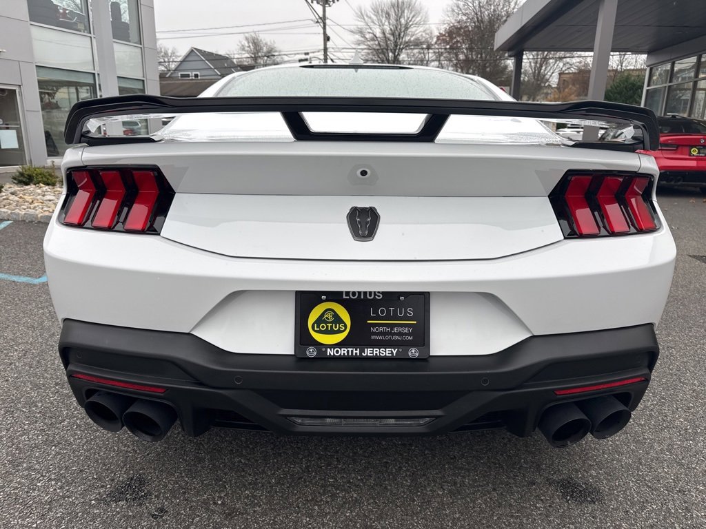 Used 2025 Ford Mustang Dark Horse image 33
