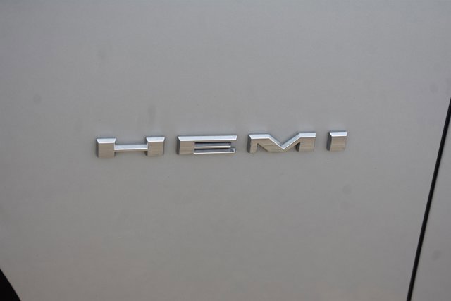 Used 2022 Dodge Challenger R/T image 10