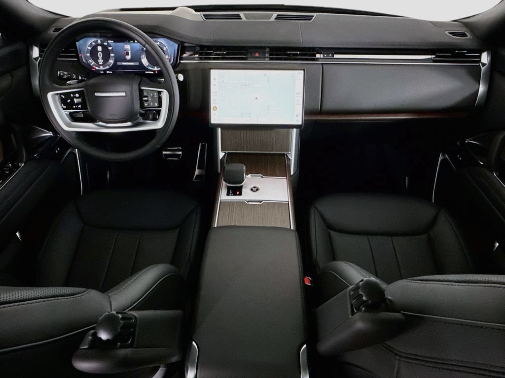 New 2026 Land Rover Range Rover Long Wheelbase SE AWD/4WD image 14