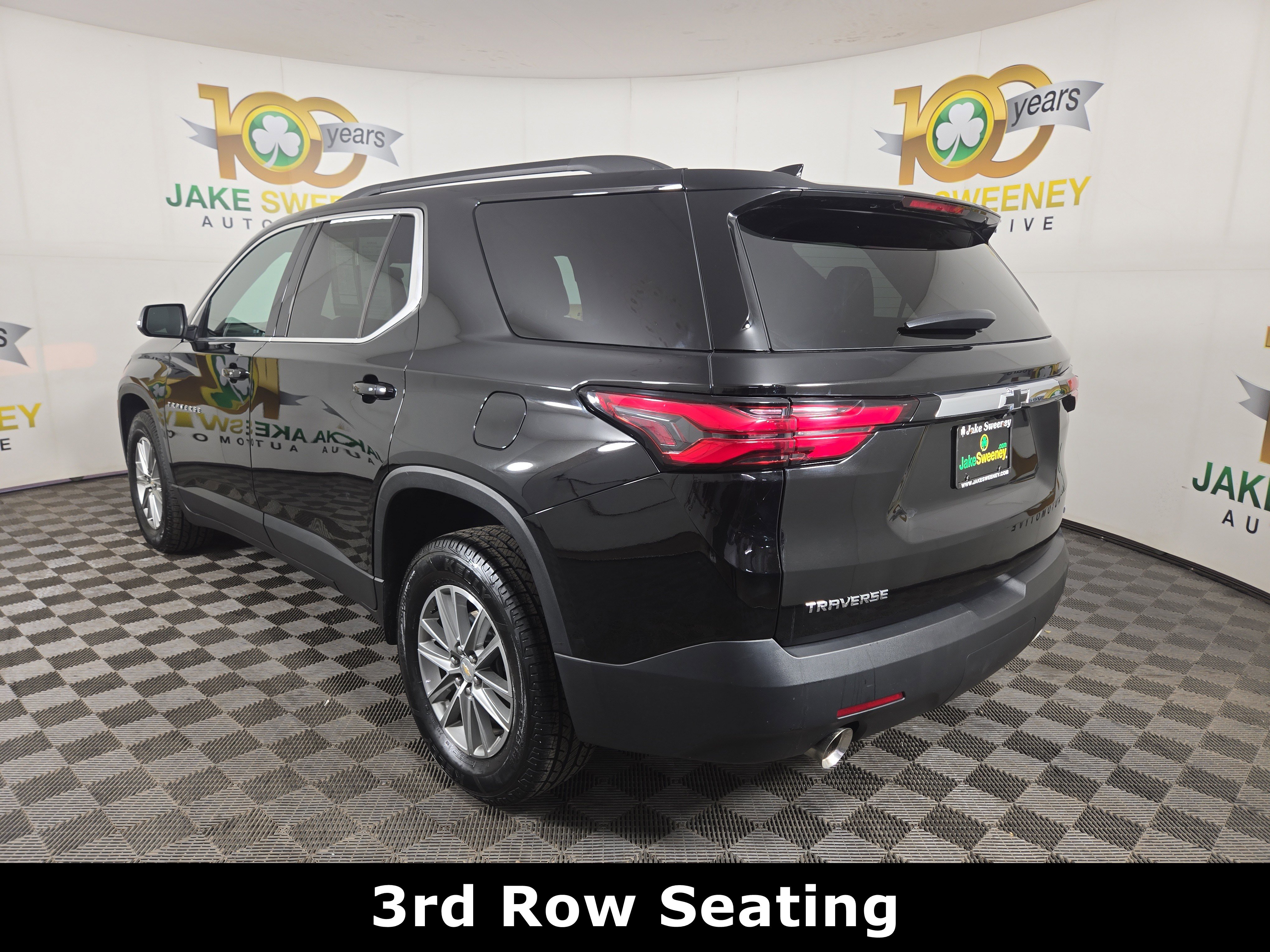 Certified 2023 Chevrolet Traverse LT w/ LPO, Floor Liner Package FWD image 6