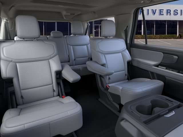 New 2026 Ford Expedition Max Platinum w/ Driver's Package AWD/4WD image 11