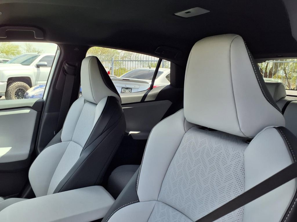 New 2026 Subaru Uncharted AWD image 18