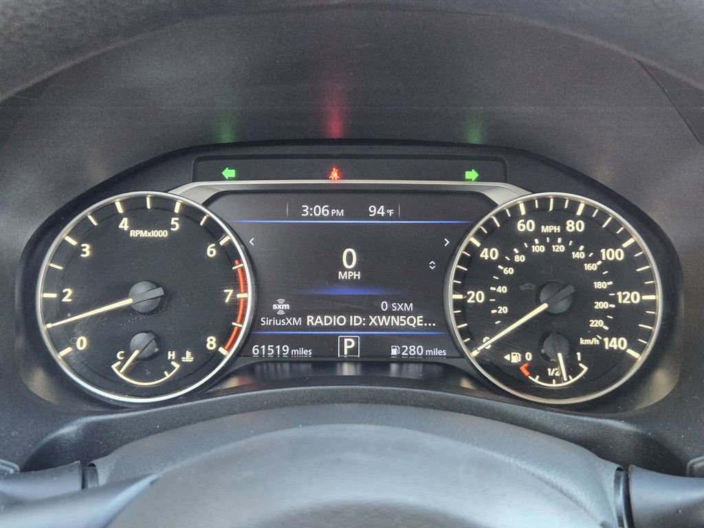 Used 2024 Nissan Altima 2.5 SV FWD image 10