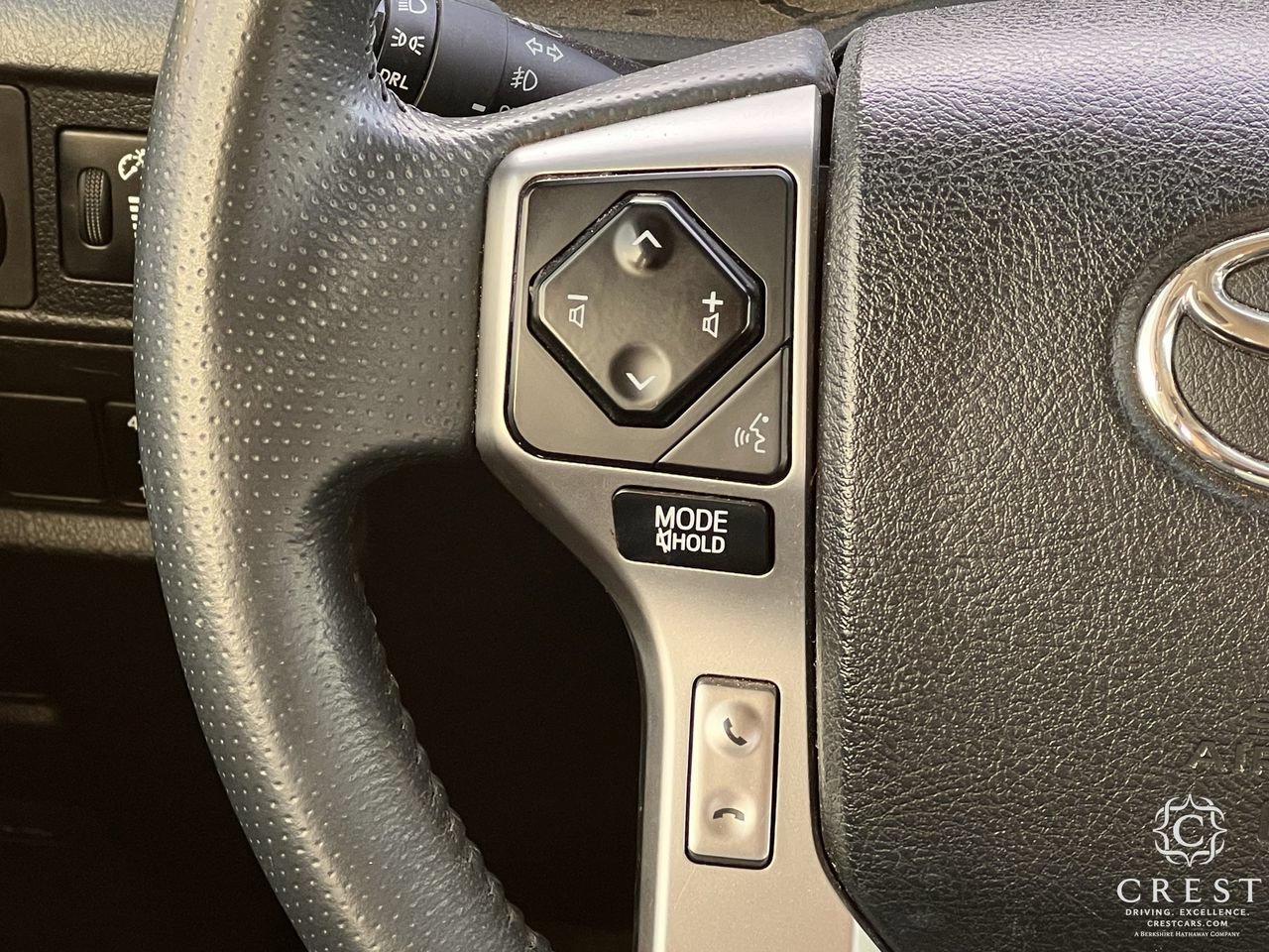 Used 2021 Toyota 4Runner SR5 Premium AWD/4WD image 12