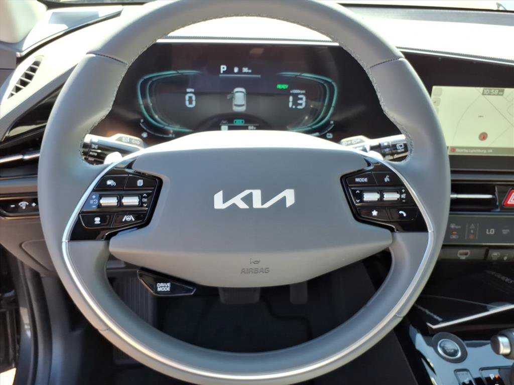 New 2026 Kia Niro EX FWD image 19