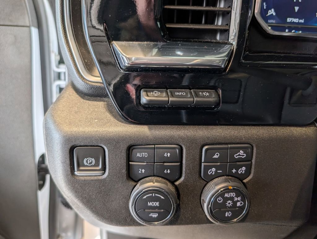 Used 2024 Chevrolet Silverado 2500 High Country w/ Technology Package image 19