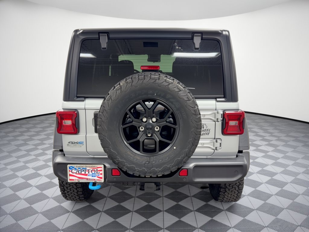 Used 2024 Jeep Wrangler Unlimited AWD/4WD image 11