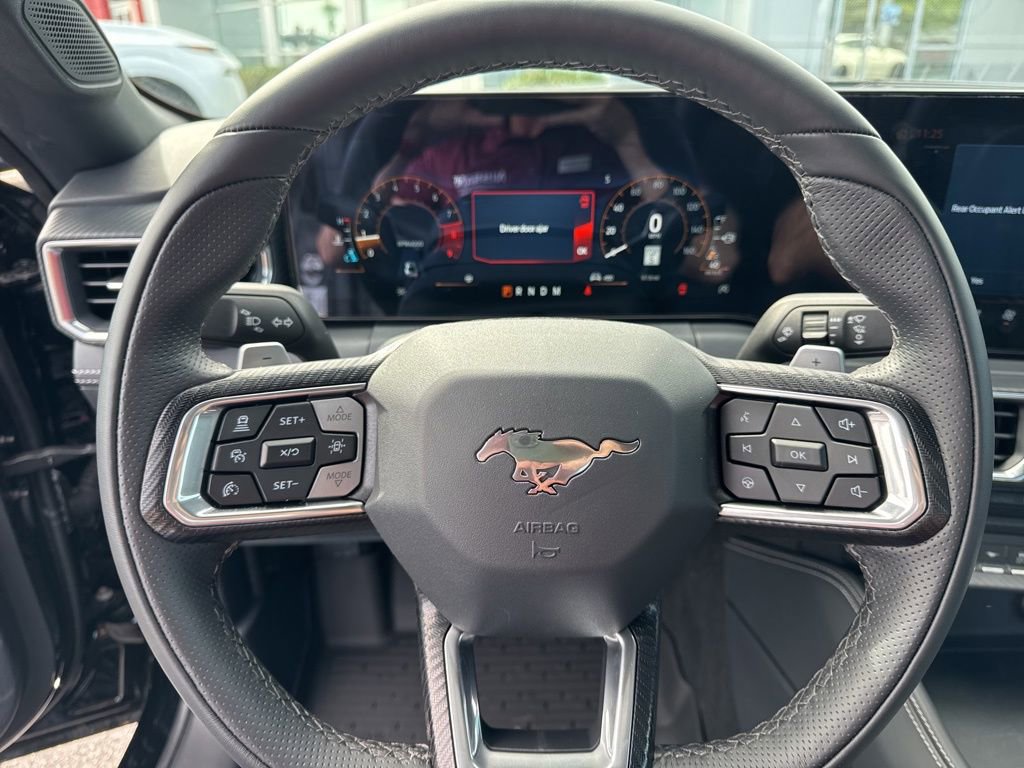 Used 2025 Ford Mustang GT Premium image 21