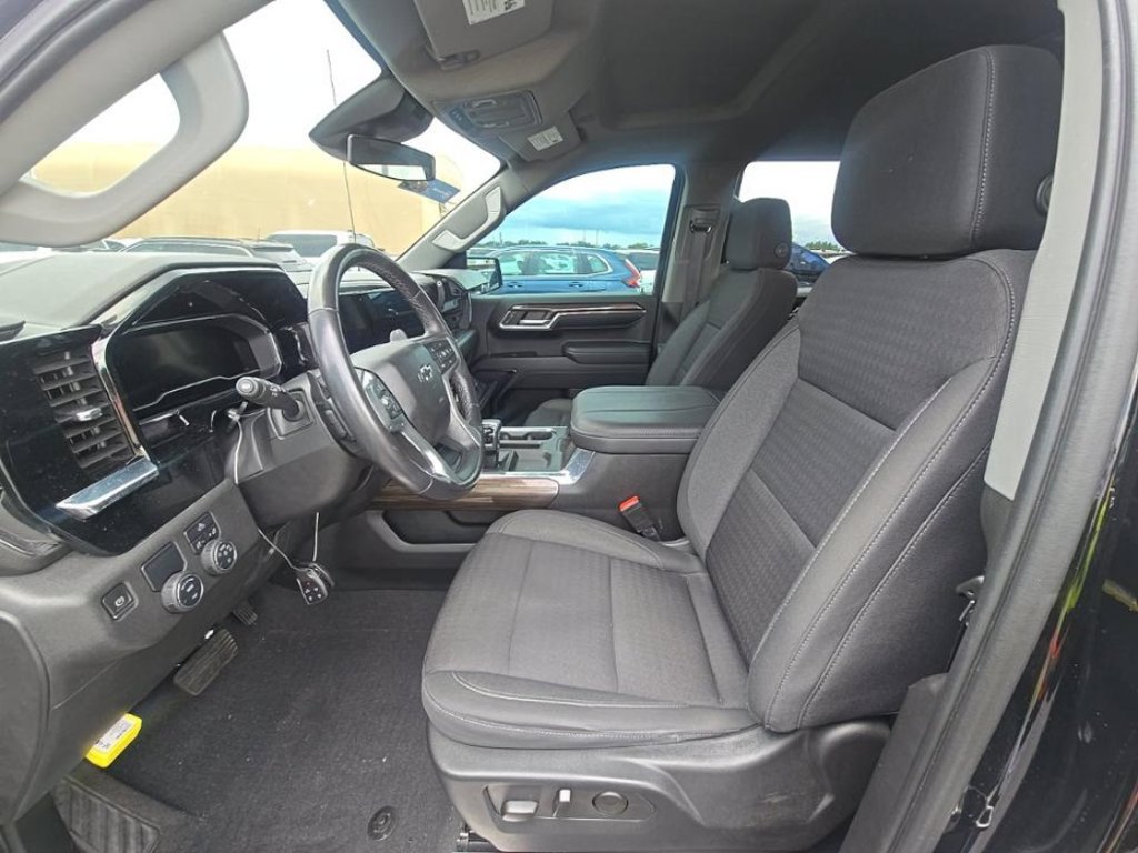 Used 2023 Chevrolet Silverado 1500 RST RWD image 12