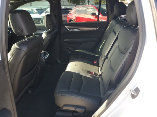 Certified 2024 Cadillac XT6 Luxury FWD image 14