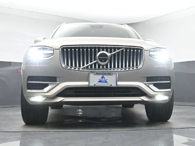 Used 2024 Volvo XC90 B6 Plus w/ Protection Package Premier AWD/4WD image 37