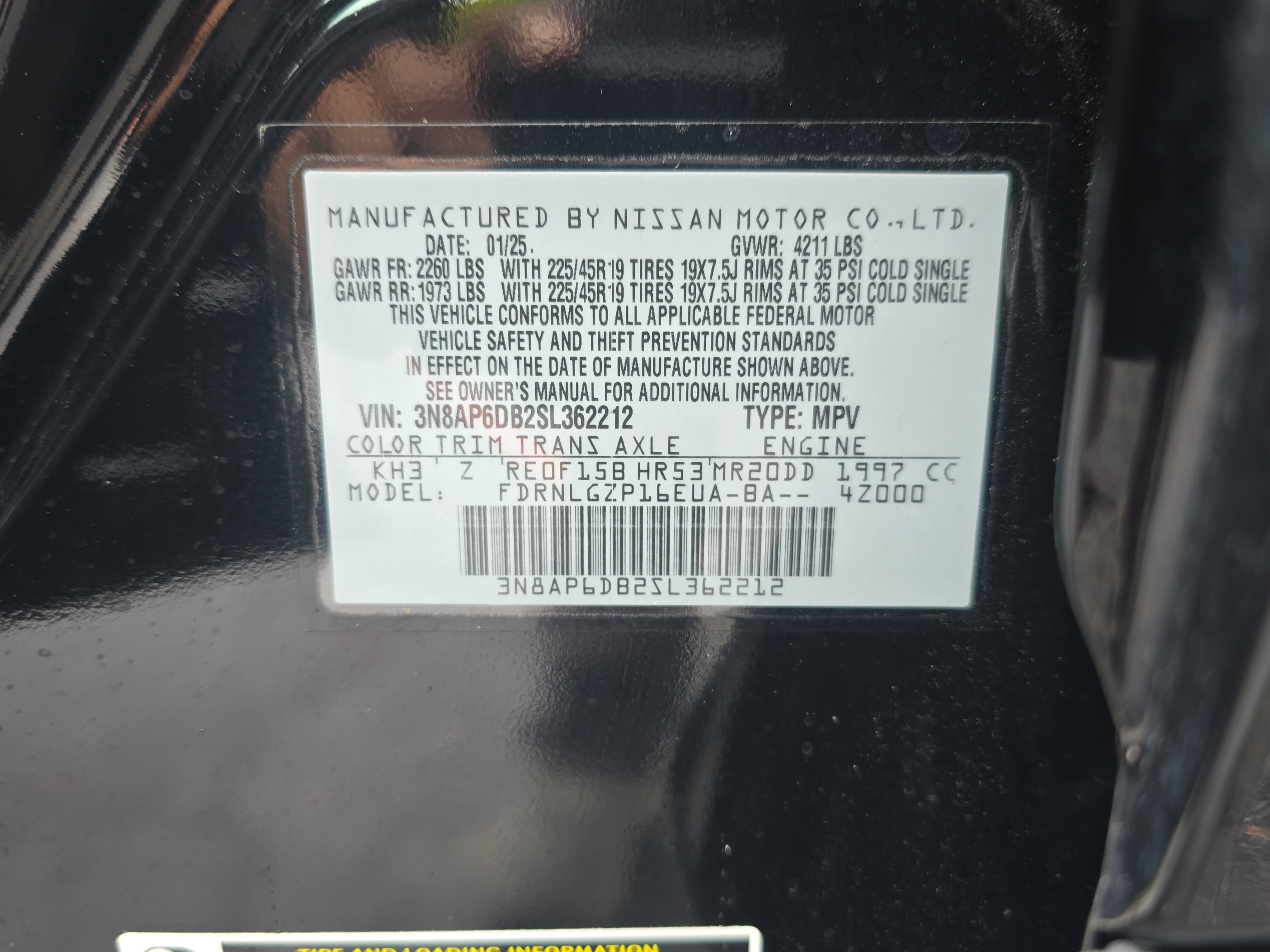 Used 2025 Nissan Kicks SR AWD/4WD image 36