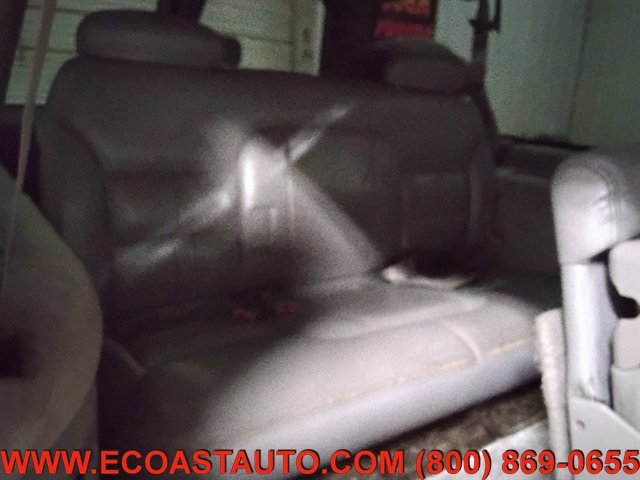 Used 1997 Chevrolet Suburban 4WD w/ Preferred Equipment Group 3 image 17