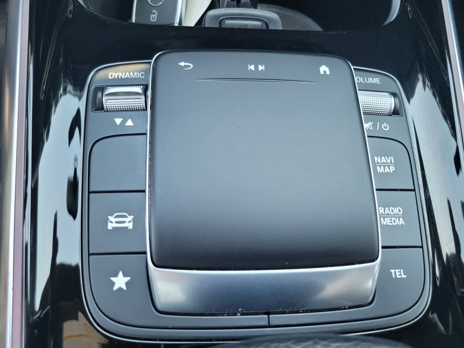 Used 2023 Mercedes-Benz GLA 250 4MATIC image 21