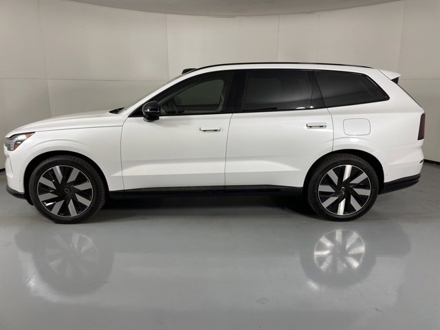 New 2025 Volvo EX90 Ultra image 5