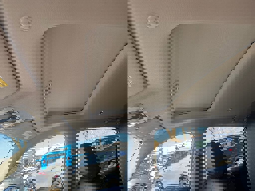 Used 2025 Honda HR-V EX-L image 24